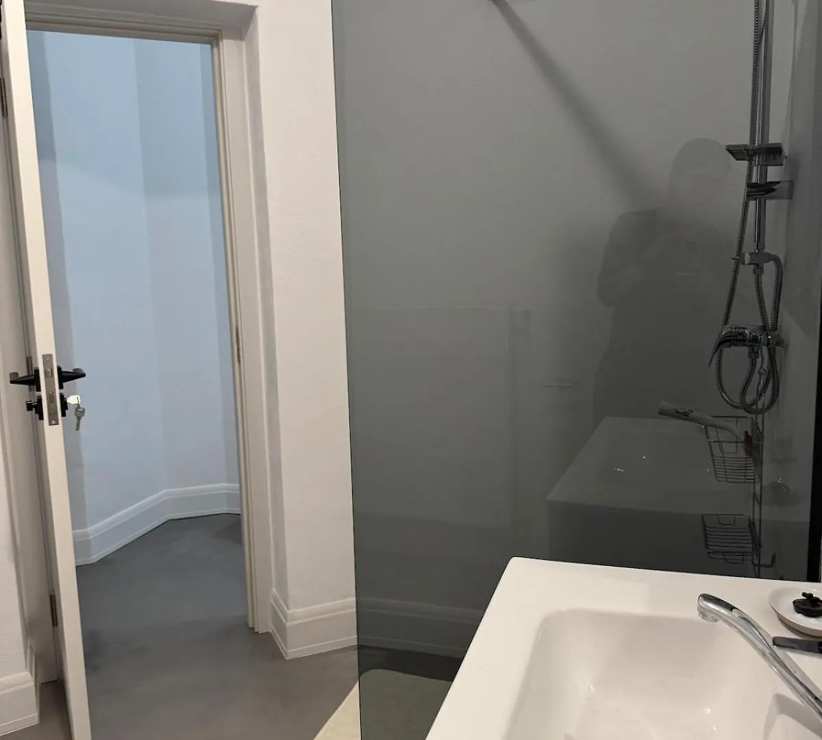 Apartment Brand New City Center -115Sq Bucharest Romania