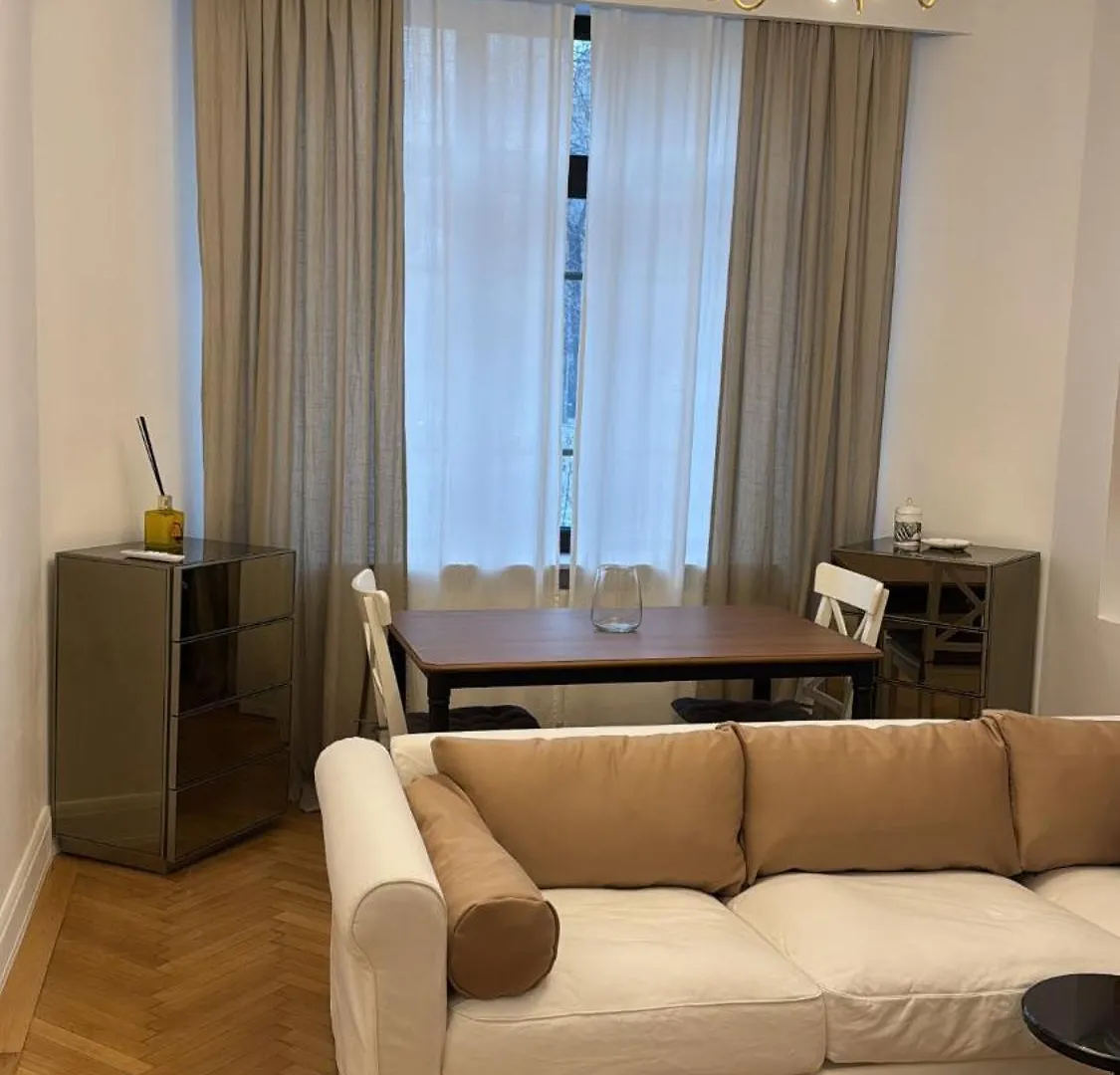 Brand New City Center -115Sq Bucharest